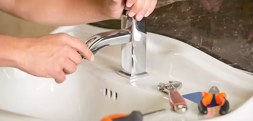 Bathtub Faucet Replacement in Newark