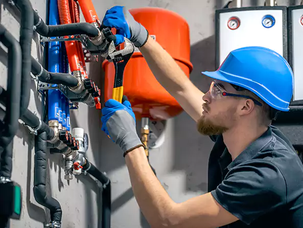 Why Choose Newark Plumbing Pros for Gas Water Heater Installation in Newark, OH