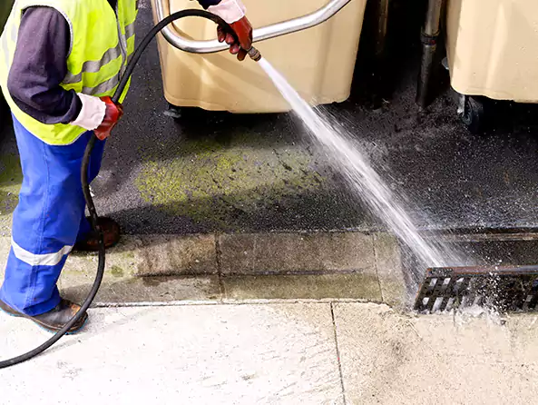 Why Choose Newark Plumbing Pros for Hydro Jetting in Newark, OH?