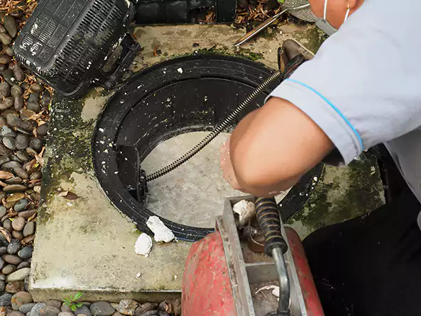 Why Choose Newark Plumbing Pros for Sewer Line Cleaning in Newark, OH?
