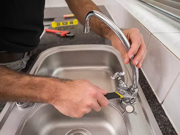 Why Choose Newark Plumbing Pros for Sink Installation in Newark, OH?